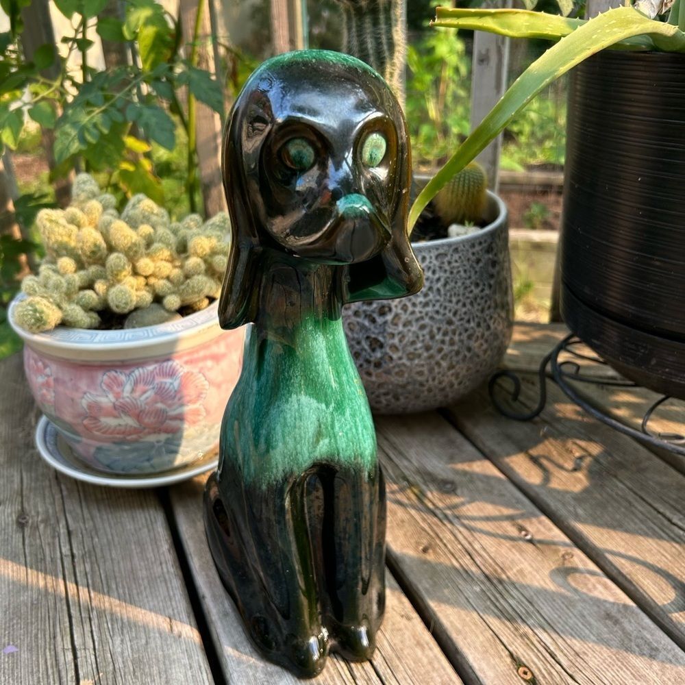 Vintage 70s Blue Mountain Pottery Green Glazed Hound Dog